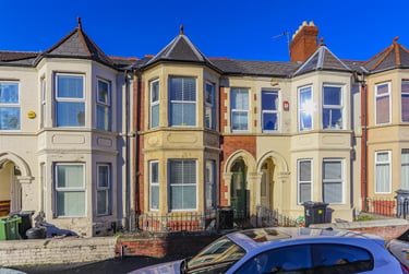 5 bed house, Dogfield Street, Cathays, Cardiff, CF244QL - Image 1